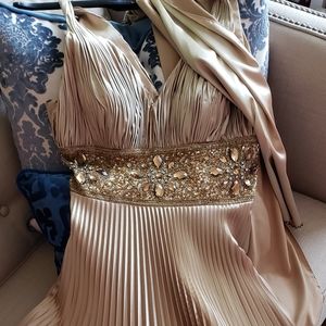 New La Femme (French) cocktail  dress